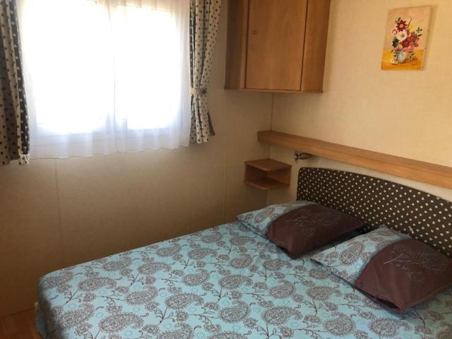 Camping De Parpaillon Roquebrune-sur-Argens Exterior foto